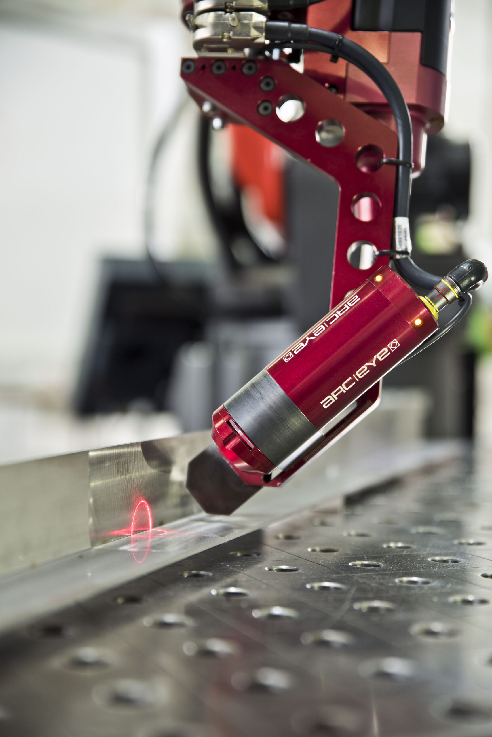 Lasersensor Netjes robotlassen met circulaire lasersensor: voordelen en details